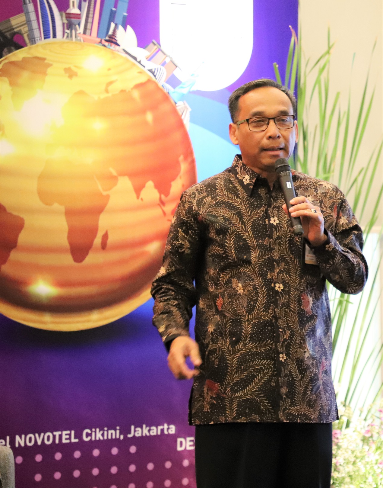 Ingin BUMN Go Global? Inilah Strategi Yang Dibahas Dalam Talk Series ...